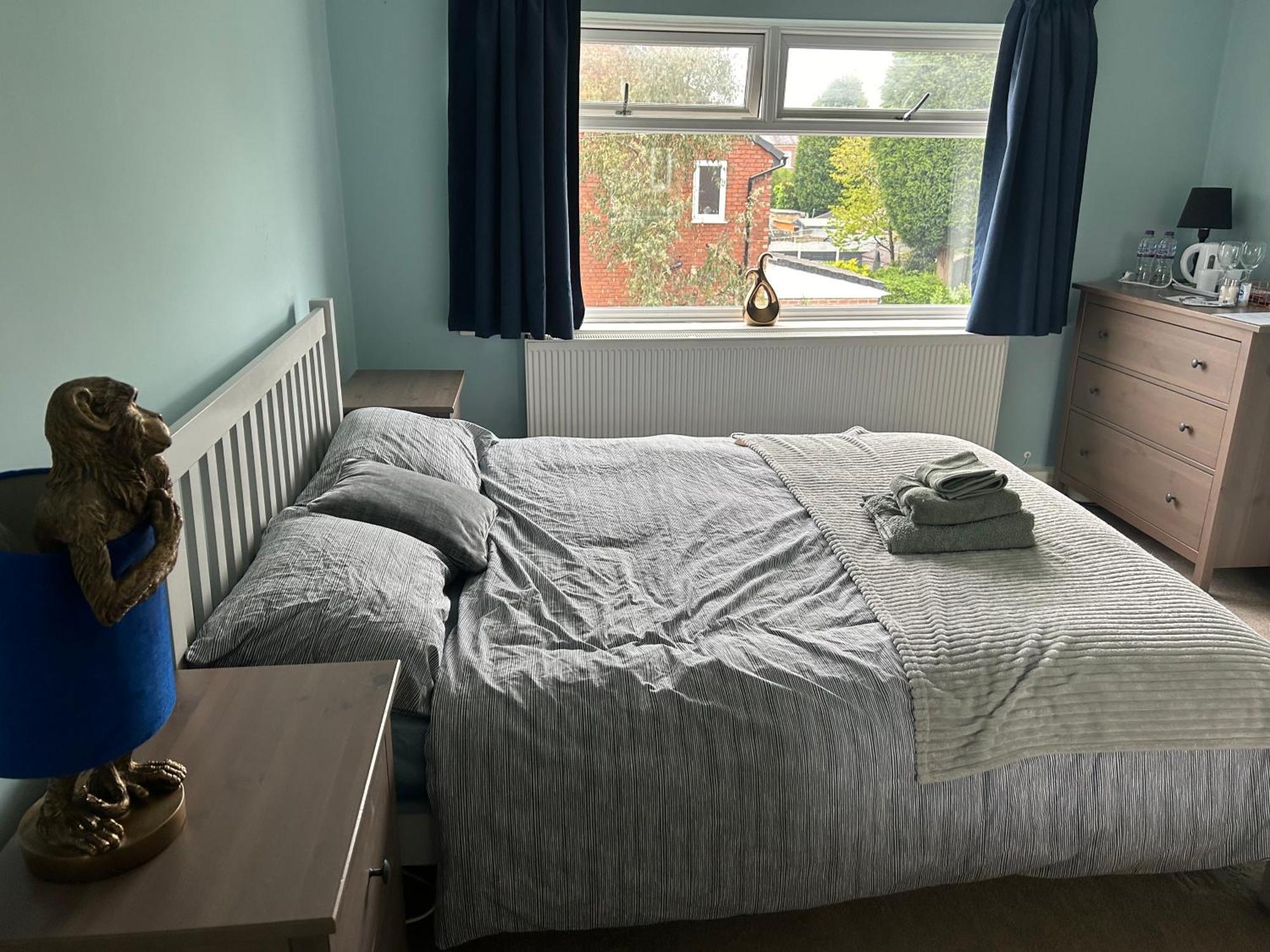 Quiet Double Bedroom With Garden View, Breakfast Hazel Grove Eksteriør bilde
